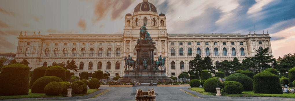 Footer banner with monument