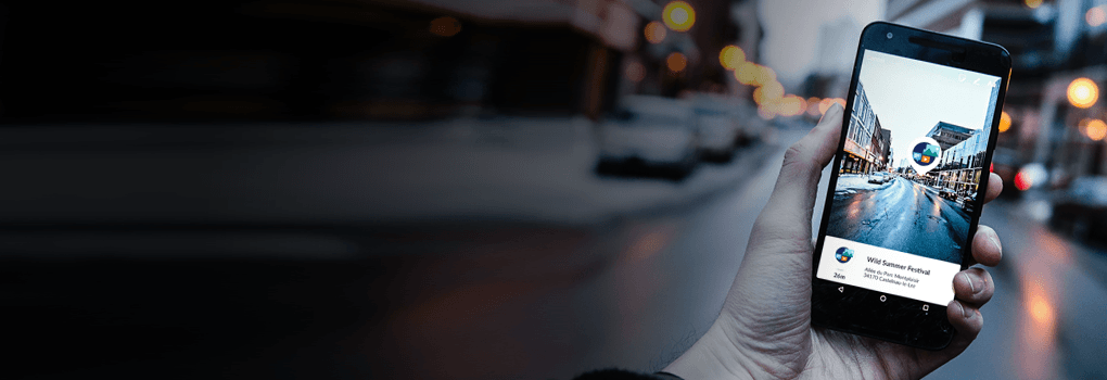 Footer banner with augmented reality phone